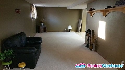 4th image of 1313 Budd St