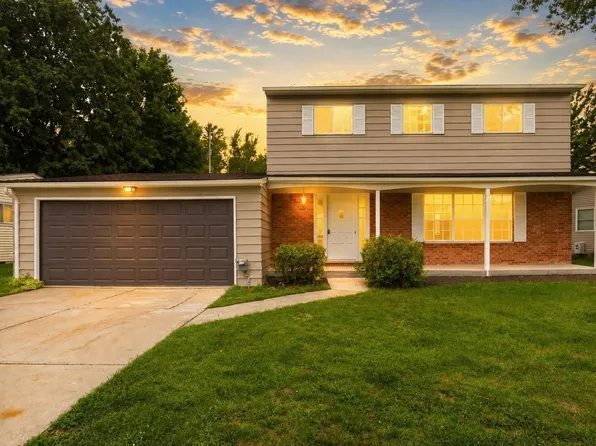 929 Springview Dr, Flushing, MI 48433