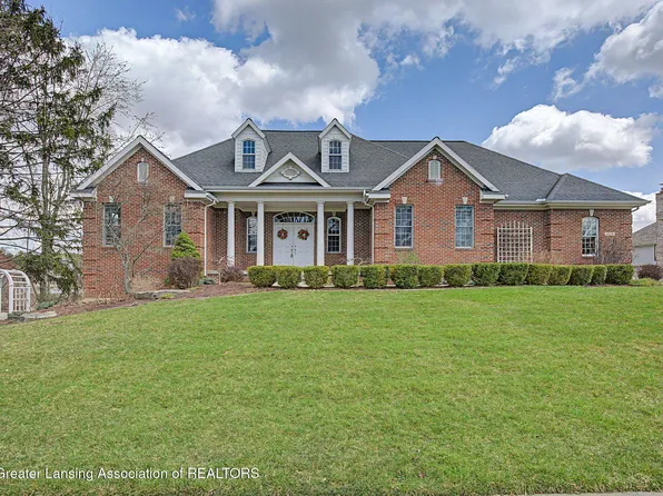 6330 Island Lake Dr, East Lansing, MI 48823