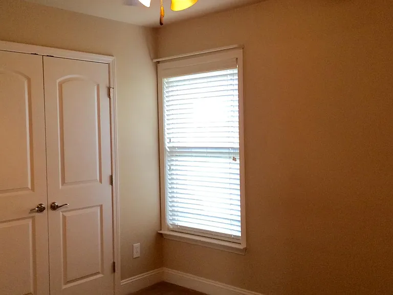 108 Grantham Cir — Photo 18