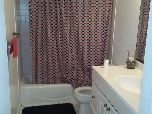 3rd image of 6418 Gamble Dr