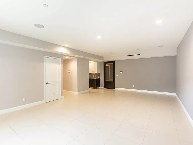 1941 Waltonia Dr #203 — Photo 6