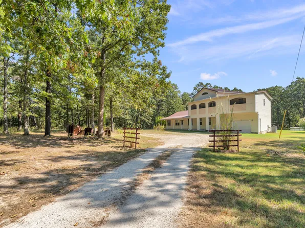 107 Candlewood Road, Buffalo, MO 65622