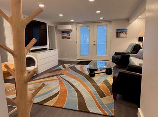 305 County Rd #2, Buzzards Bay, MA 02532