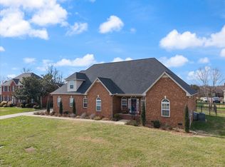 4949 Neyland Way, Murfreesboro, TN 37129