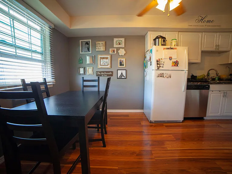 630 Country Ln #2 — Photo 11