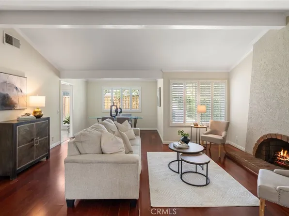 1825 W Las Palmas Cir, Orange, CA 92868