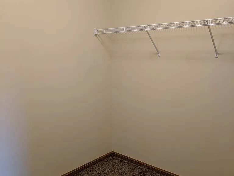 West Lake III Apartments — Photo 34
