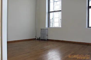 Rented by aptsandlofts.com