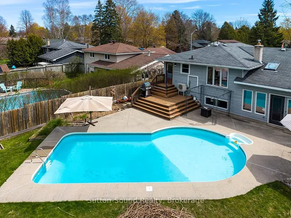 210 Five A Ave W, Owen Sound, ON N4K 6G8
