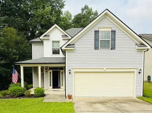 69 River Oak St, Spring Lake, NC 28390