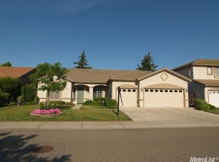 4012 Tierra Lago Dr, Modesto, CA 95356