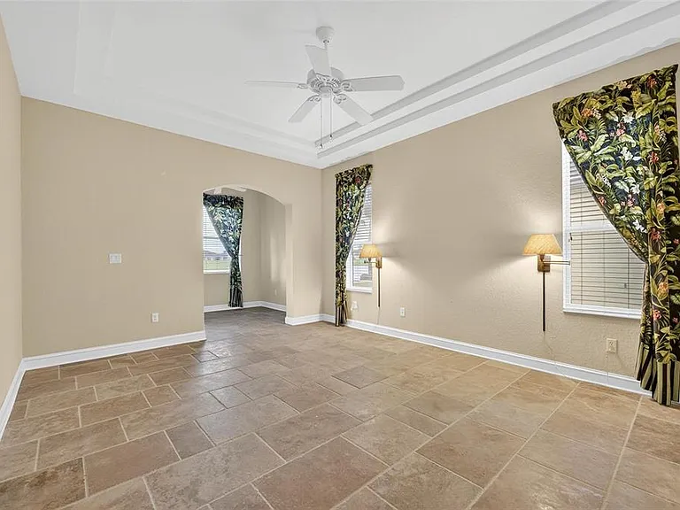 1039 Emerald Dunes Dr — Photo 33