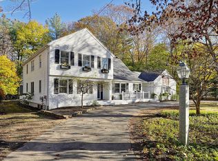 35 Pine Rd, North Hampton, NH 03862