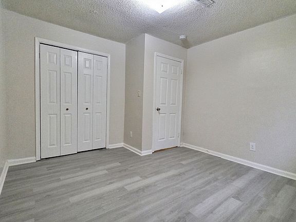 4th image of 2805 White Meadow Ln #F