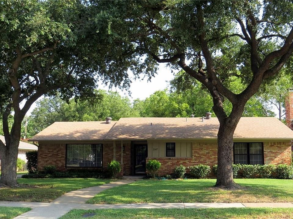 1st image of 2107 Onetta Dr