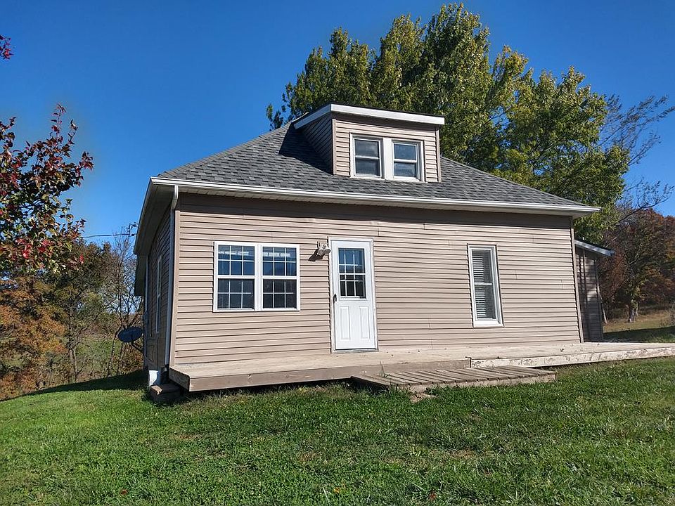 1st image of 22340 Michigan Trl