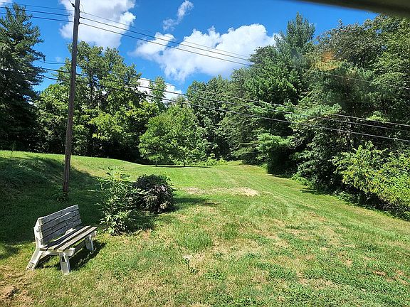 3rd image of 4017 Clement St