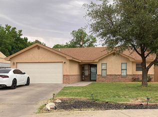 713 Garden Pl, Roswell, NM 88201