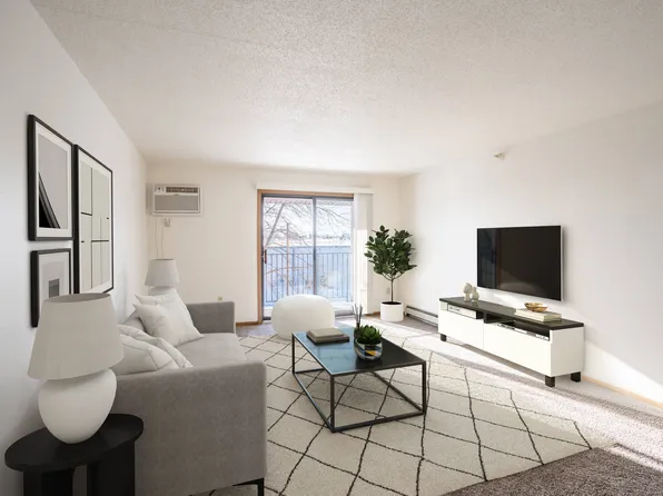 Fieldstone, 1609 3rd Ave NW #1-17, Dilworth, MN 56529