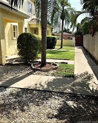 3rd image of 19502 SW 103rd Ct