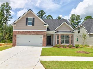 345 Coconut Dr, Bloomingdale, GA 31302