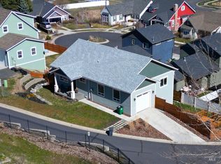 448 Greensides Pl, Moscow, ID 83843