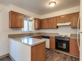 10275 SW 85th Ave #85-4, Portland, OR 97223