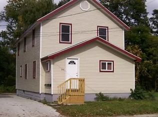 849 Baker St APT 1, Lansing, MI 48910