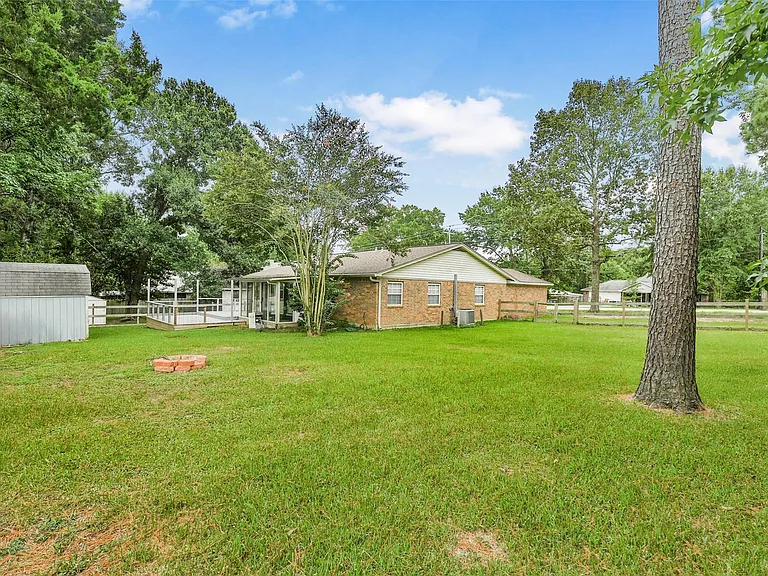 1215 Tejas Blvd — Photo 28