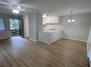 2682 N Point Ct #B, Tallahassee, FL 32308