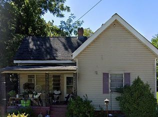 16 Barry Ave, Lagrange, GA 30241