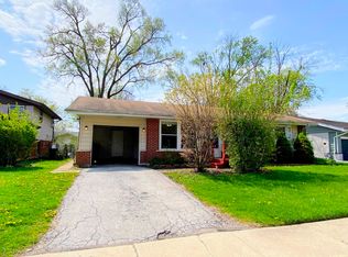 3317 Woodworth Pl, Hazel Crest, IL