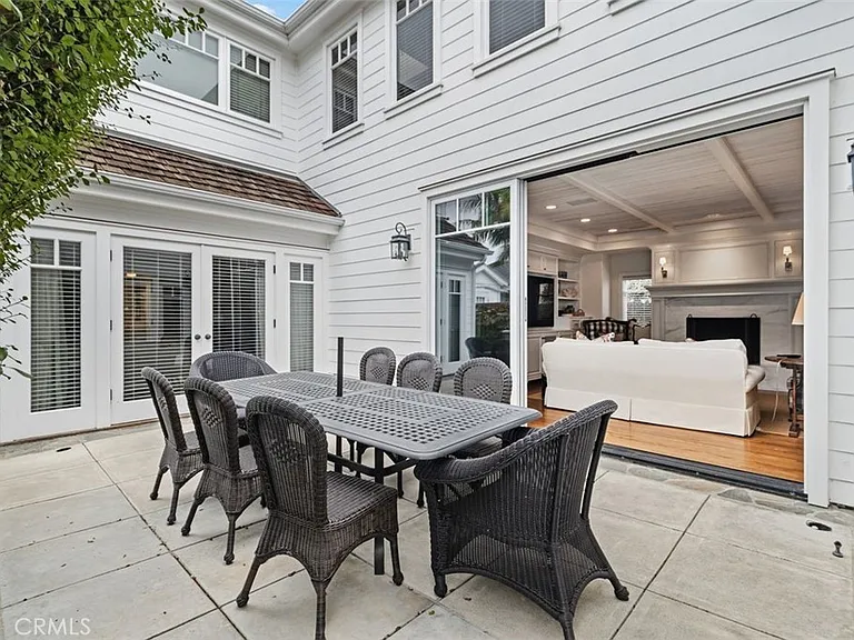2431 Bayshore Dr — Photo 36