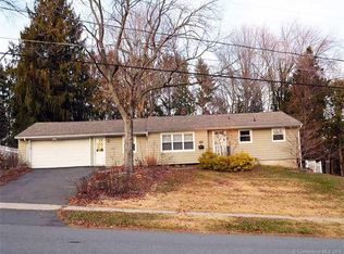 120 Contour Dr, Cheshire, CT 06410