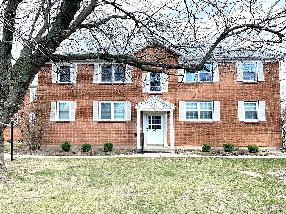 1st image of 47 Park Club Ln #3