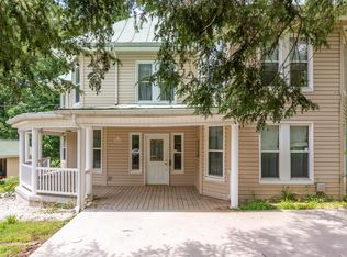 464 Christiansburg Pike NE, Floyd, VA 24091