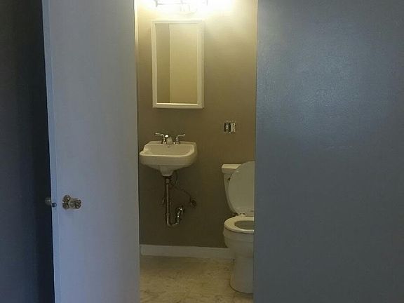 5th image of 621 Taylor St APT 42