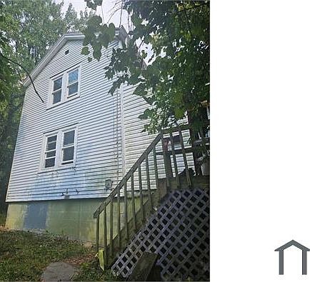 1st image of 3090 Percy Ave