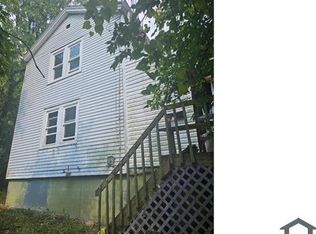 3090 Percy Ave, Cincinnati, OH 45211