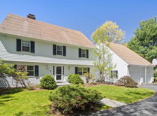 3 Sunset Dr, Chappaqua, NY 10514