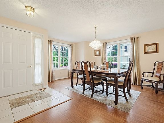 4th image of 3301 Maple Brook Rd #3301