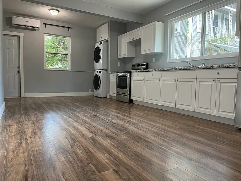 3007 Sanchez St #DOWNSTAIRS — Photo 4