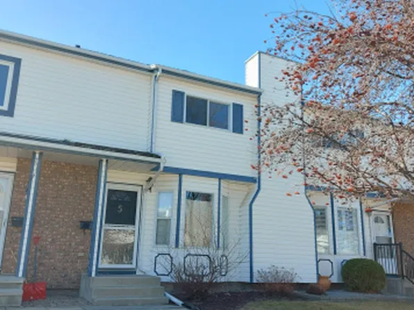 5 Elwell Close, Red Deer, AB T4R 2E2