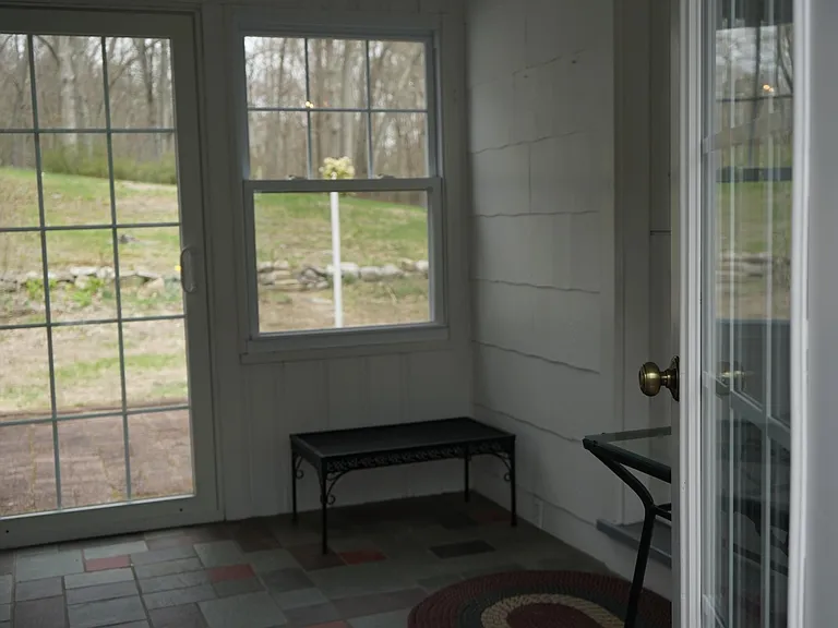 16 Mountain Rd — Photo 5