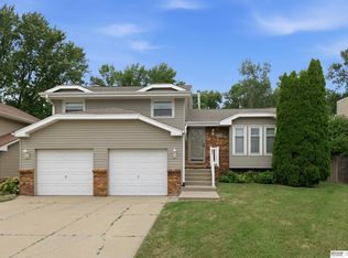 2918 S 157th Cir, Omaha, NE 68130