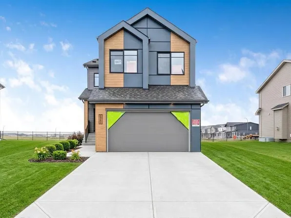 367 W Heartwood Gdns SE, Calgary, AB T3M 2K1
