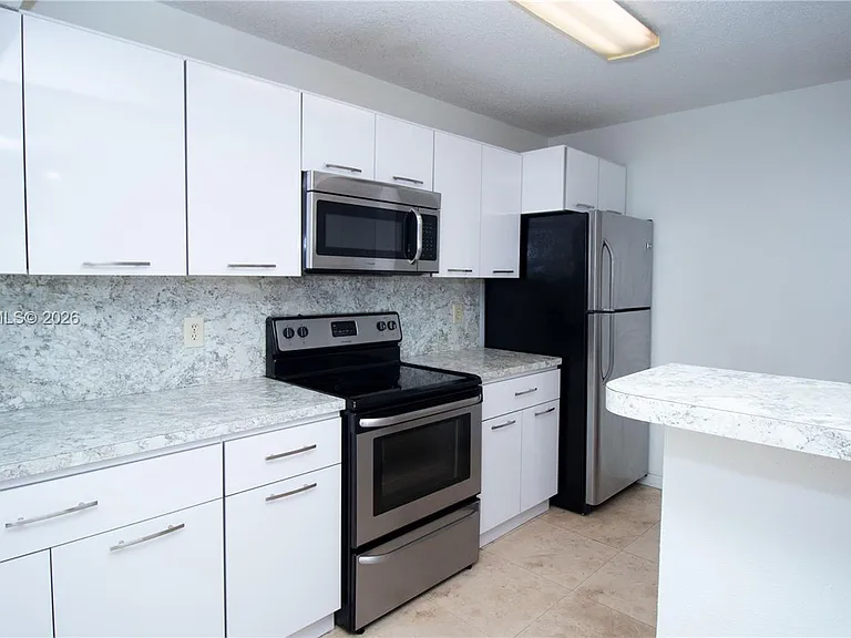 15077 SW 103rd Ter #8110 — Photo 9