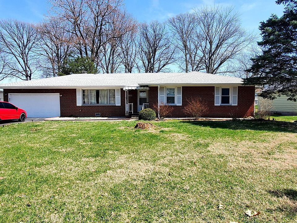 1st image of 7725 S Oak Dr