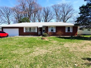 7725 S Oak Dr, Indianapolis, IN